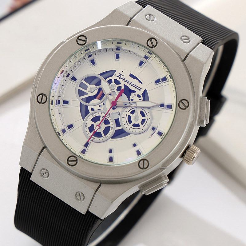 Luxury Watch Store - Męski zegarek z silikonowym paskiem ze