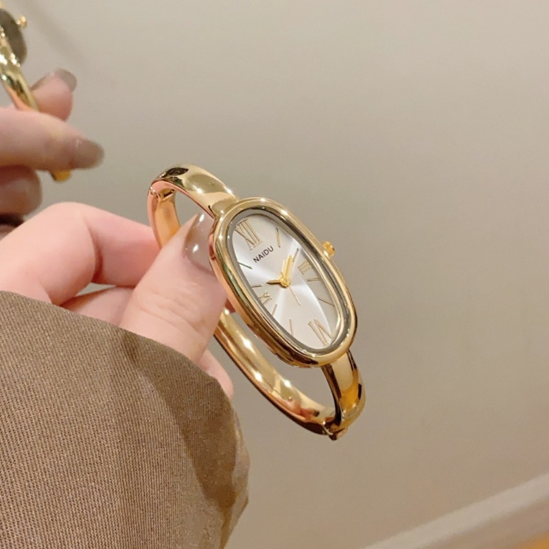 Zegarek damski kwarcowy z owal – Luxury Watch Index recenzja i cena