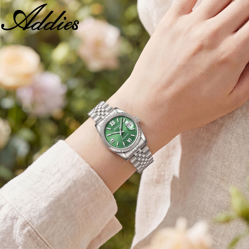 Wysokiej jakości luksusowy zeg – Luxury Watch & Jewellery recenzja i cena